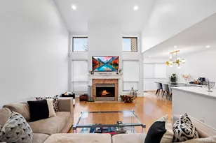 39 Chestnut Ln, Woodbury, NY 11797 - Photo 5