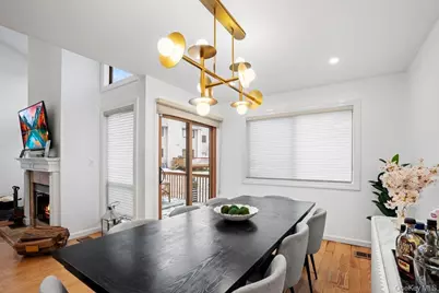 39 Chestnut Lane, Woodbury, NY 11797 - Photo 11