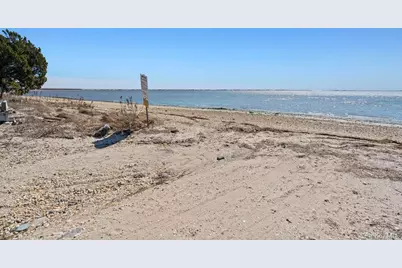 27 Atterbury Road, Southampton, NY 11968 - Photo 29