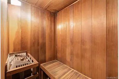 27 Atterbury Road, Southampton, NY 11968 - Photo 17