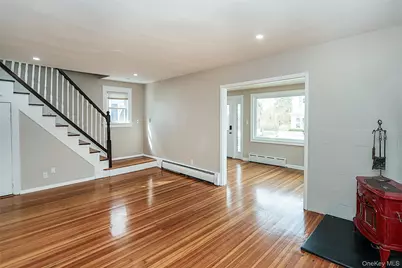 24 High Street, Locust Valley, NY 11560 - Photo 7