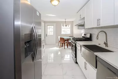 24 High Street, Locust Valley, NY 11560 - Photo 15