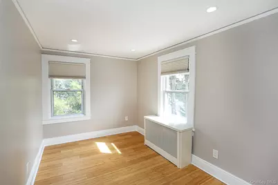 24 High Street, Locust Valley, NY 11560 - Photo 27