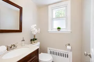 24 High St, Locust Valley, NY 11560 - Photo 21