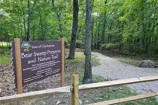 166 Sierra Vista Ln, Valley Cottage, NY 10989 - Photo 17