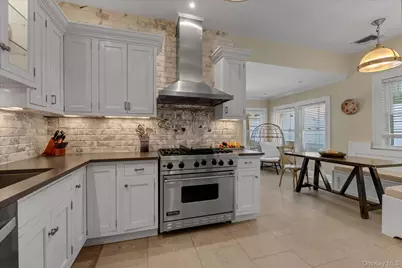80 Skunks Misery Road, Locust Valley, NY 11560 - Photo 11