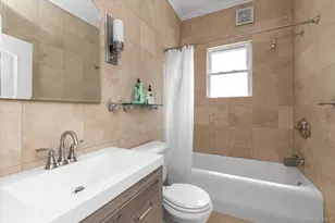 80 Skunks Misery Rd, Locust Valley, NY 11560 - Photo 15