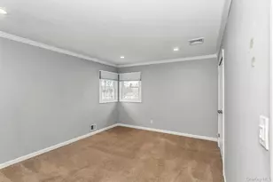 5 Nita St, East Northport, NY 11731 - Photo 17