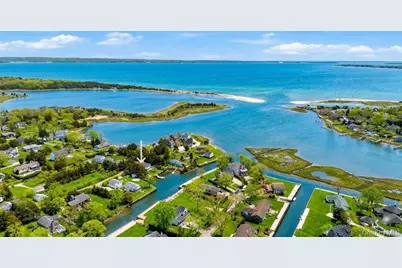 470 Windy Point Lane, Southold, NY 11971 - Photo 1