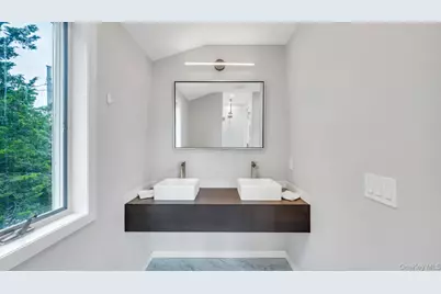 470 Windy Point Lane, Southold, NY 11971 - Photo 15