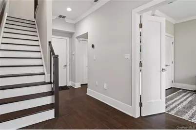 348 Horseman Boulevard, Sleepy Hollow, NY 10591 - Photo 3