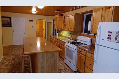 26 Maple Avenue, Kauneonga Lake, NY 12749 - Photo 17