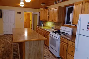 26 Maple Ave, Kauneonga Lake, NY 12749 - Photo 17