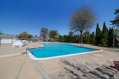107 Storm Drive, Holtsville, NY 11742 - Photo 19