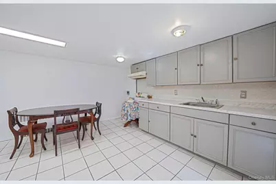 600 Astor Street, Elmont, NY 11003 - Photo 25