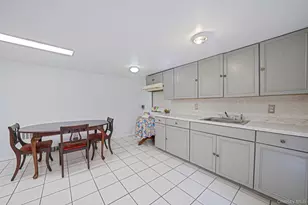 600 Astor St, Elmont, NY 11003 - Photo 25