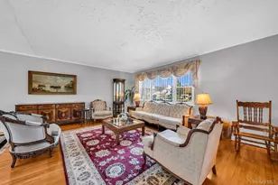 600 Astor St, Elmont, NY 11003 - Photo 11