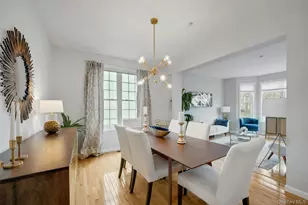 33 Valimar Blvd, White Plains, NY 10603 - Photo 9