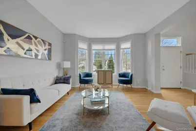 33 Valimar Boulevard, White Plains, NY 10603 - Photo 5