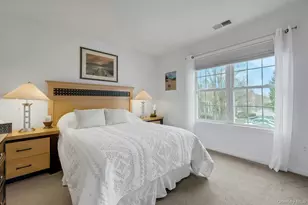 33 Valimar Blvd, White Plains, NY 10603 - Photo 21