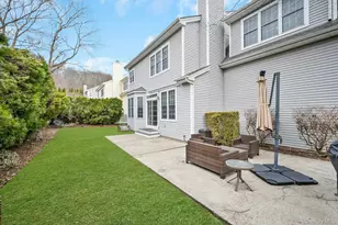 33 Valimar Blvd, White Plains, NY 10603 - Photo 25