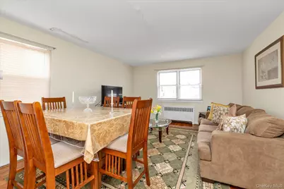 8237 Langdale Street #114A, Floral Park, NY 11040 - Photo 5