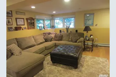 7 Bluebird Lane, Huntington, NY 11743 - Photo 9