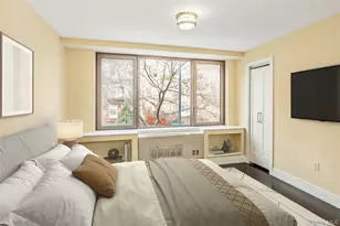 64-05 Yellowstone Blvd, Forest Hills, NY 11375 - Photo 5