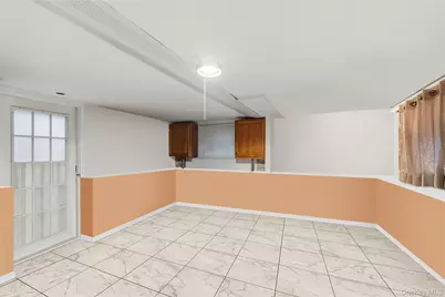 1120 Banner Avenue, Brooklyn, NY 11235 - Photo 29