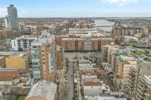 1120 Banner Ave, Brooklyn, NY 11235 - Photo 43