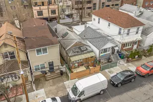 1120 Banner Ave, Brooklyn, NY 11235 - Photo 41