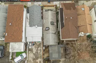 1120 Banner Ave, Brooklyn, NY 11235 - Photo 37