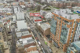 1120 Banner Ave, Brooklyn, NY 11235 - Photo 45