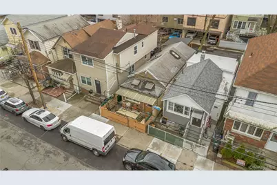 1120 Banner Avenue, Brooklyn, NY 11235 - Photo 39