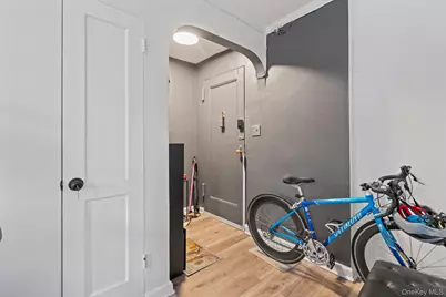 215-12 47 Ave #2B, Bayside, NY 11361 - Photo 5