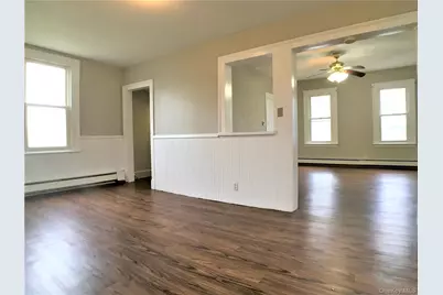 83 Albany Street, Poughkeepsie, NY 12601 - Photo 3