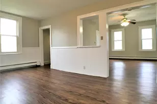 83 Albany St, Poughkeepsie, NY 12601 - Photo 3