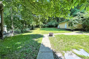 83 Albany St, Poughkeepsie, NY 12601 - Photo 21