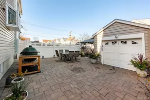 151-05 20th Road 20th, Whitestone, NY 11357 - Photo 29