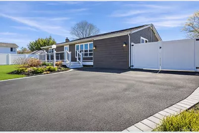 26 Patrician Street, Holbrook, NY 11741 - Photo 35