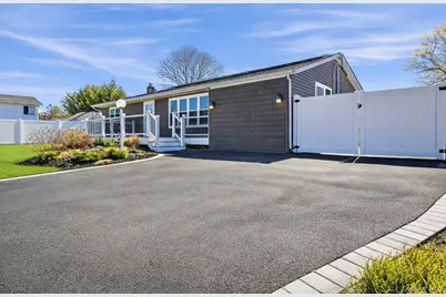 26 Patrician Street, Holbrook, NY 11741 - Photo 3