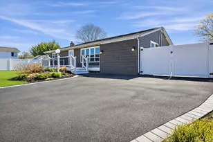 26 Patrician St, Holbrook, NY 11741 - Photo 3