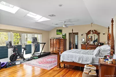 90 Belvedere Drive, Syosset, NY 11791 - Photo 17