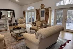 90 Belvedere Dr, Oyster Bay, NY 11791 - Photo 5