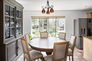 90 Belvedere Dr, Oyster Bay, NY 11791 - Photo 17