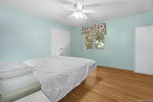 90 Belvedere Dr, Syosset, NY 11791 - Photo 29