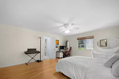 90 Belvedere Drive, Syosset, NY 11791 - Photo 23