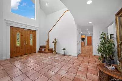 90 Belvedere Drive, Syosset, NY 11791 - Photo 7
