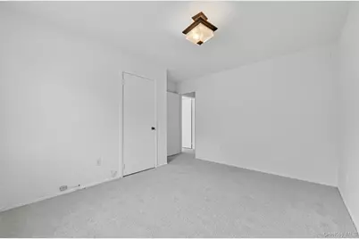 95 Parkside Drive, Suffern, NY 10901 - Photo 17