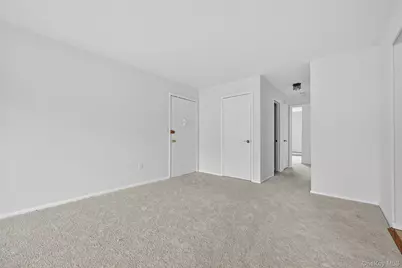 95 Parkside Drive, Suffern, NY 10901 - Photo 9